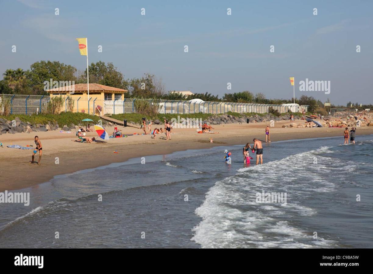 Camping Carabasse Vias Plage. Extérieur photo